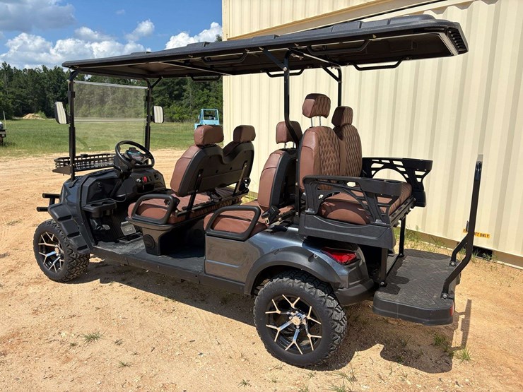 2026-sdlanch-street-legal-6-seater-golf-cart-w/-on-board-charger-image-2