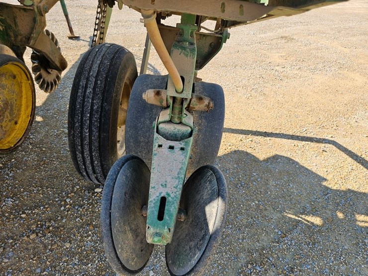 john-deere-7000-image-21