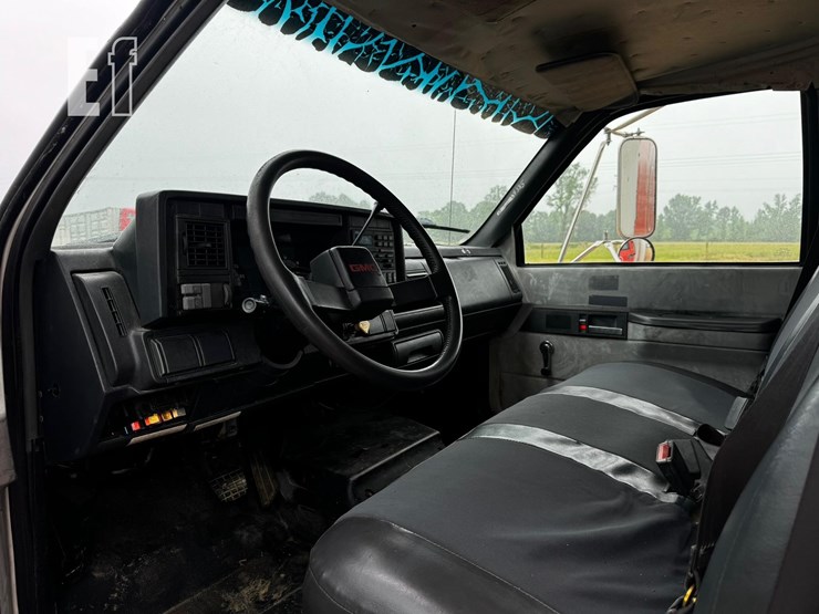 2001-gmc-topkick-c6500-image-7