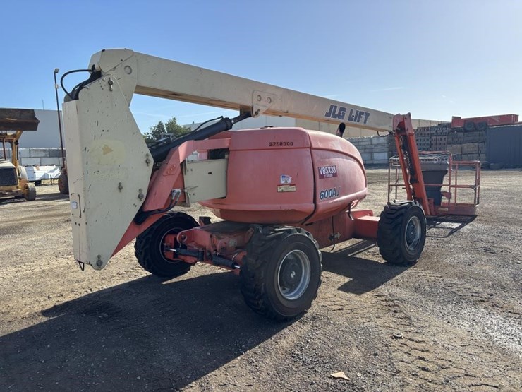 2003-jlg-600aj-image-3