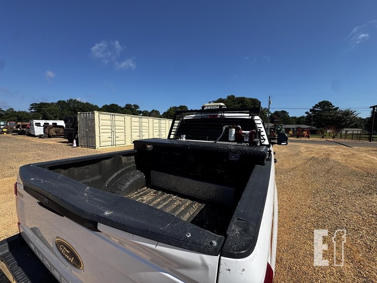 2019-ford-f250-xl-image-5