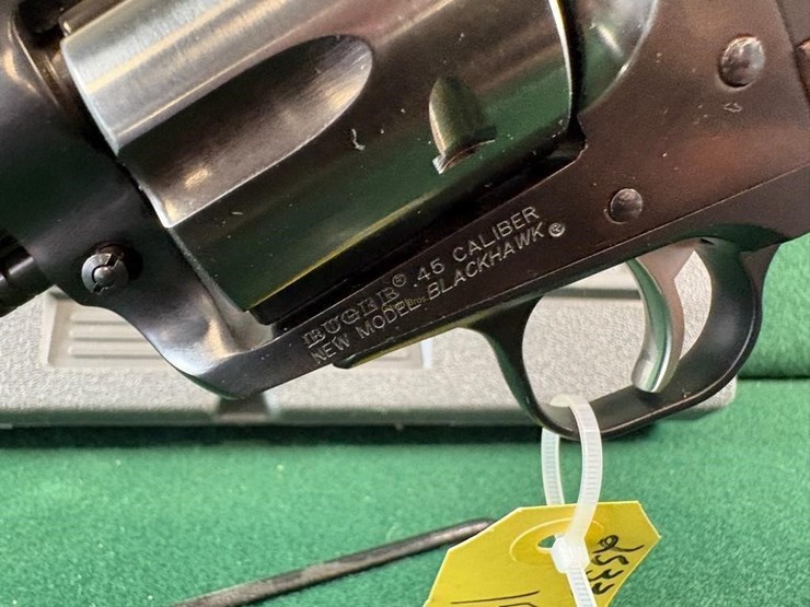 ruger-new-mdl.-blackhawk-45colt-revolver-image-9