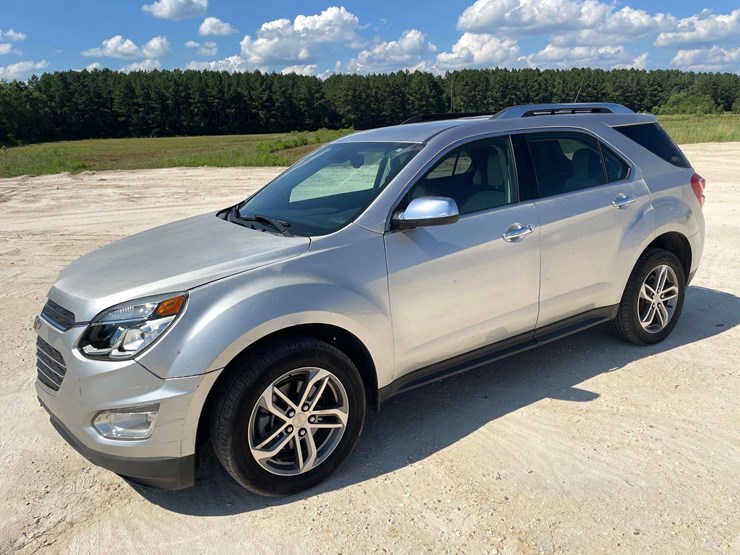 2016-chevrolet-equinox-image-1