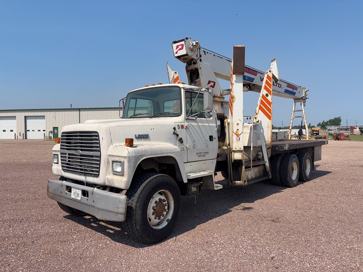 1995-ford-l9000-image-1