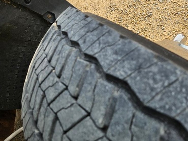 2007-ford-f550-image-37