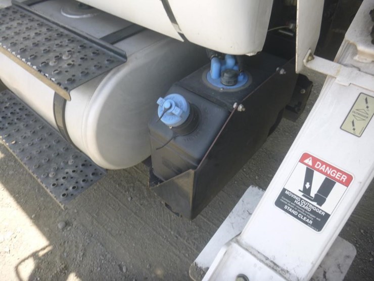 2015-ford-f750-image-29