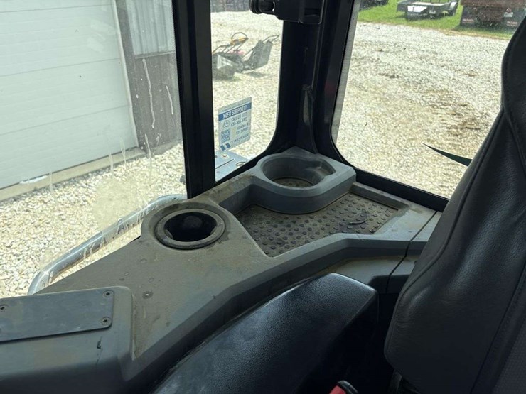 deere-700l-image-24