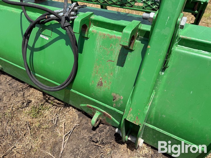 john-deere-8-image-19