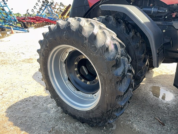 2011-case-ih-magnum-290-image-14