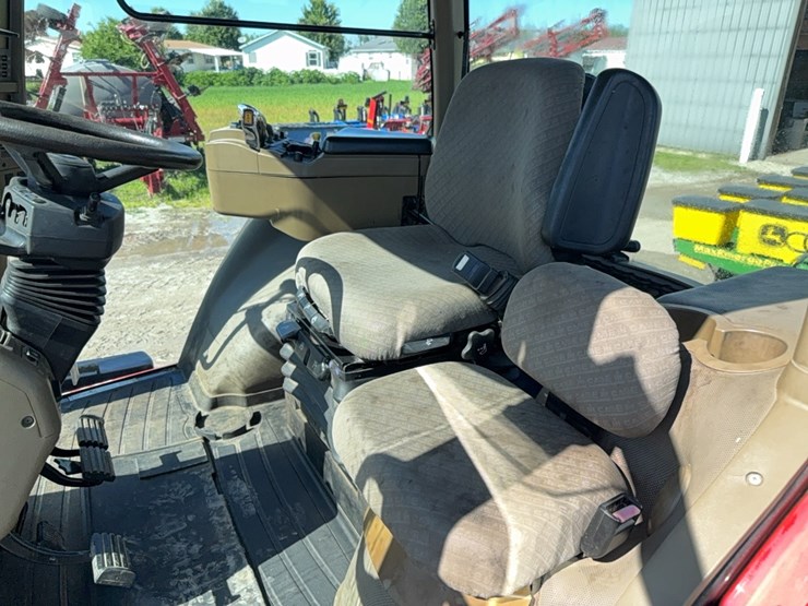 2004-case-ih-mx230-image-35