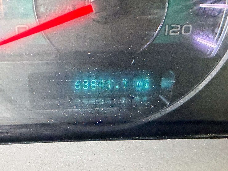 2011-ford-fusion-4-door-sedan-(63,841-miles)-image-12
