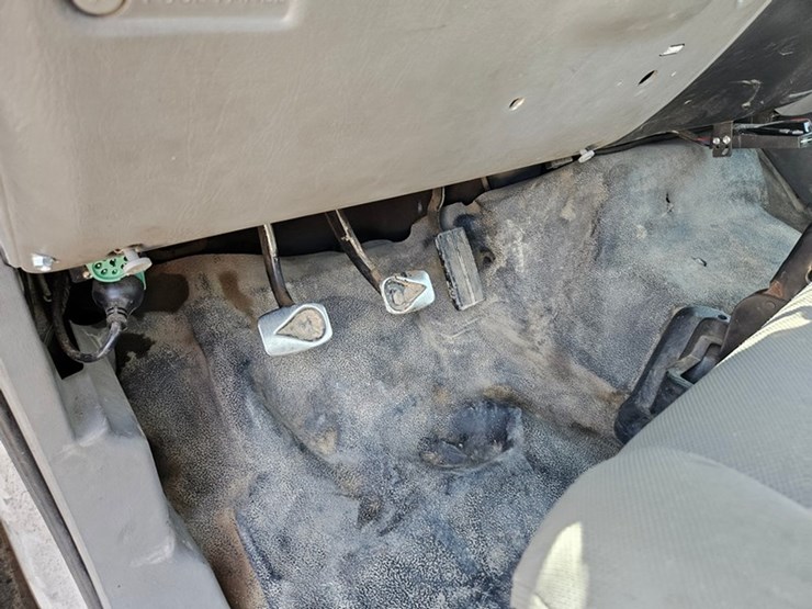 ford-f750-image-52