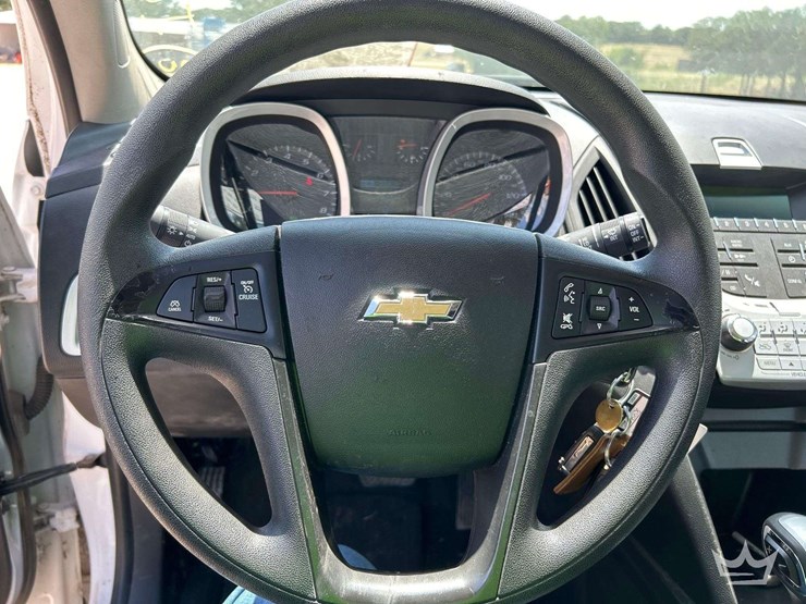 2013-chevrolet-equinox-image-14