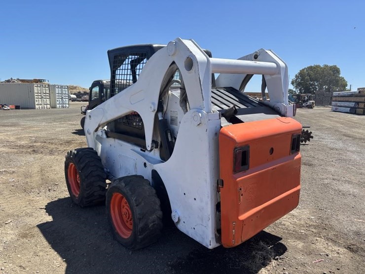 2002-bobcat-s250-image-4