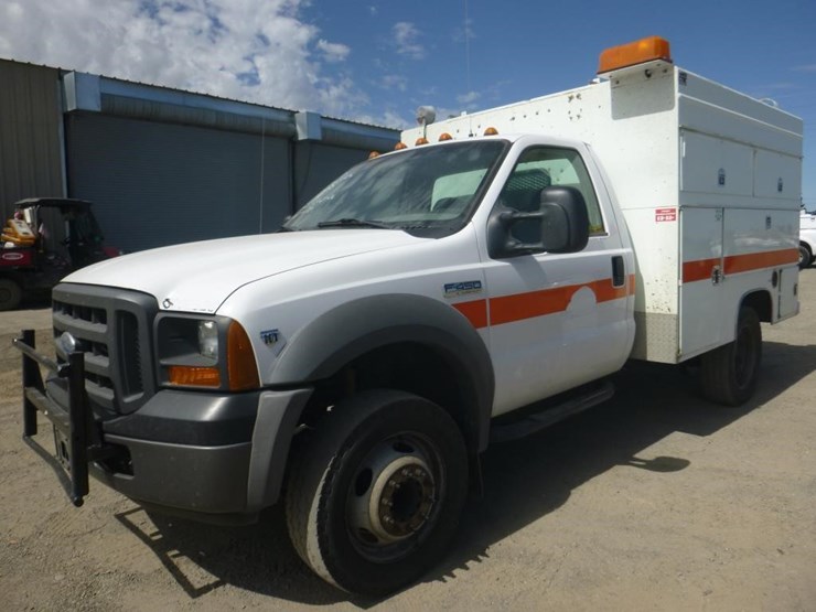 2005-ford-f450-image-2