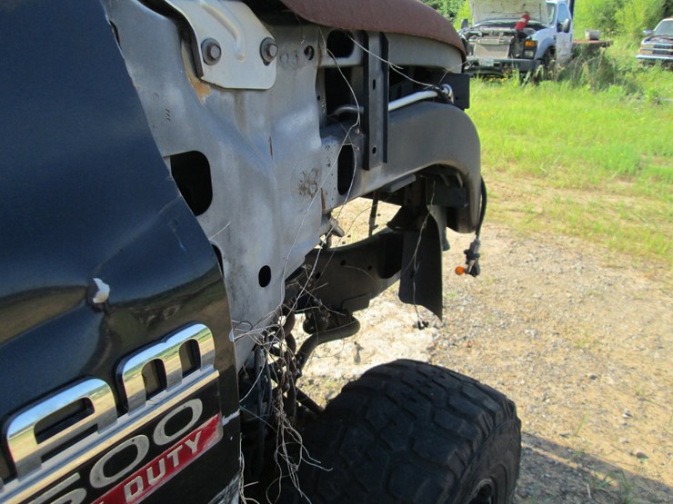 2008-dodge-2500-image-12