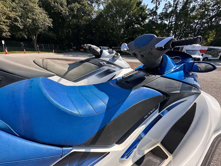 2007-sea-doo-gtx-4-tec-jet-ski,-2006-sea-doo-gtx-4-tec-jet-ski,-w/2017-triton-dual-ski-trailer-image-43