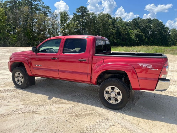 2009-toyota-tacoma-image-2