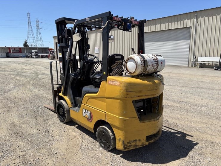 2020-caterpillar-2c6000-image-4