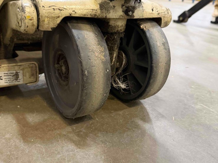 manual-pallet-jack-image-4