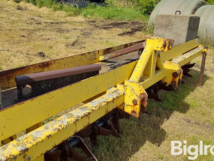 aeroway-15'-pasture-aerator-image-14