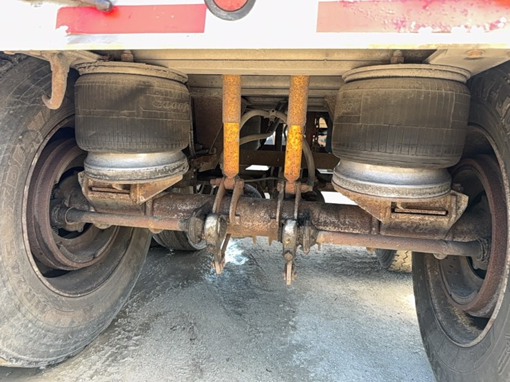 1990-39'-east-aluminum-dump-trailer-image-31