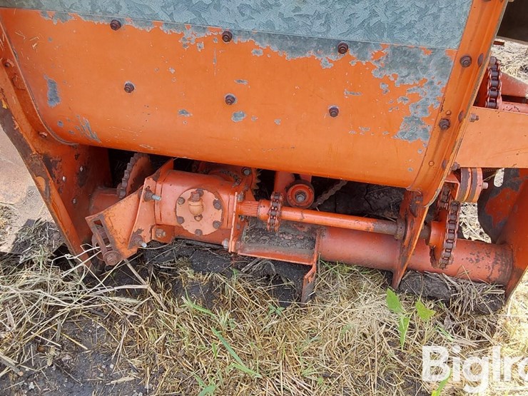 allis-chalmers-430f-4r30"-corn-head-image-9