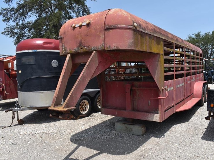 4'-10"-x-18'-gooseneck-cattle-trailer-(vin-#-105324)-(plate-#-drc-r51)-(reg-image-2