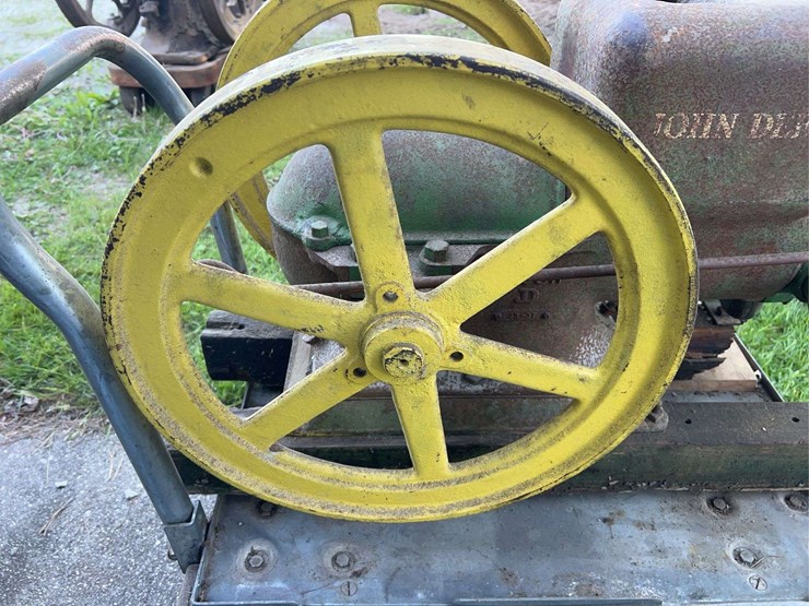 john-deere-e-1-1/2hp-image-7