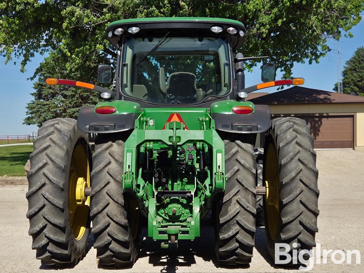 2013-john-deere-8235r-image-6