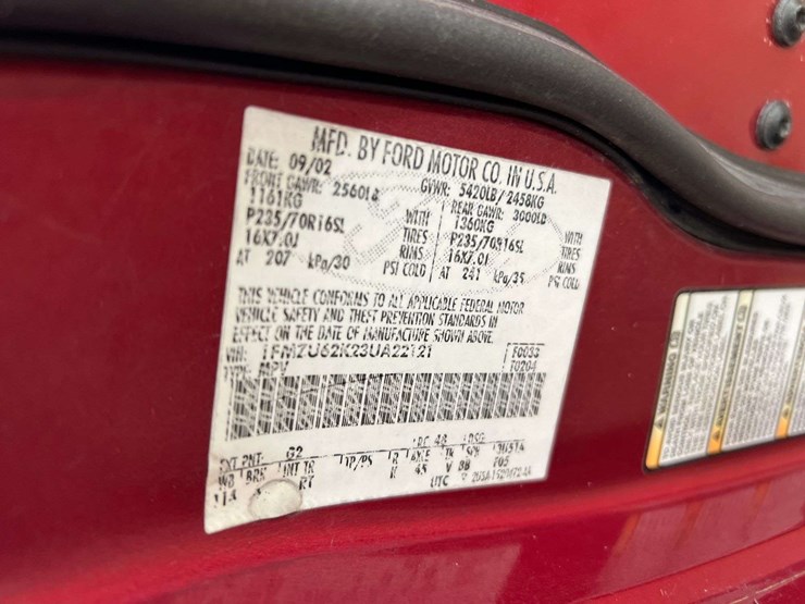 2002-ford-explorer-image-17
