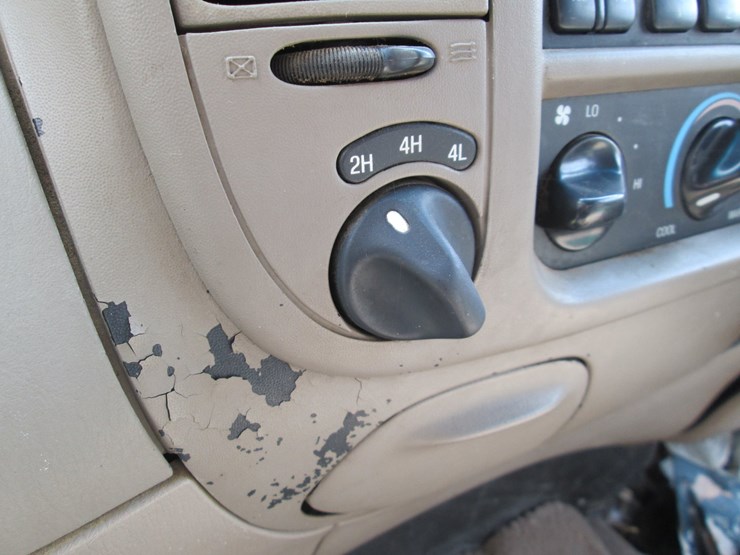 2001-ford-f150-image-33