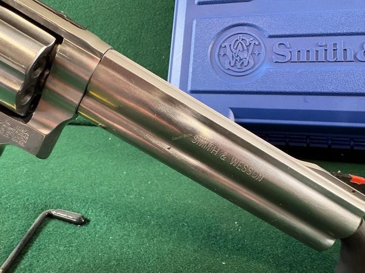 smith-&-wesson-mdl.686-6-357-mag-revolver-image-4