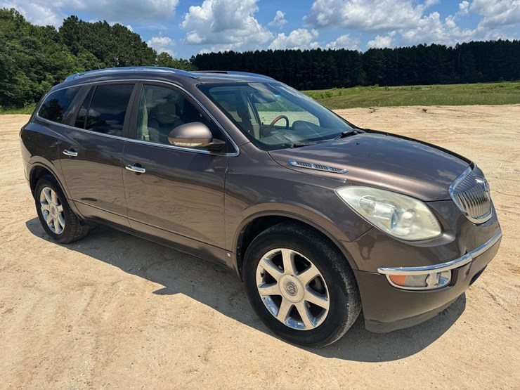 2009-buick-enclave-cxl-image-2