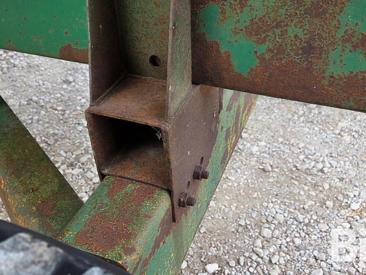 dakon-1212-dakon-gravity-wagon-with-hydraulic-auger-image-19