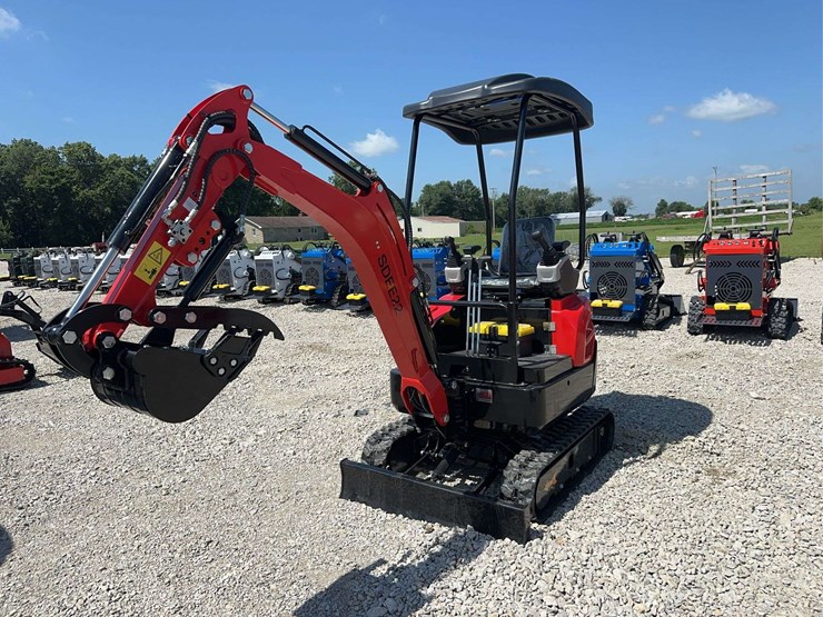 2026-sdline-sdee22-mini-excavator-image-1