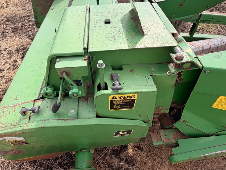 john-deere-3950-image-16
