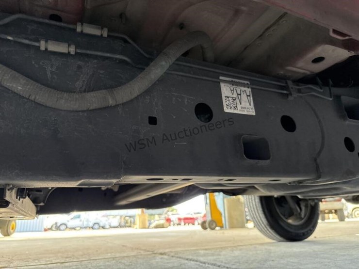 2016-ford-f150-image-25