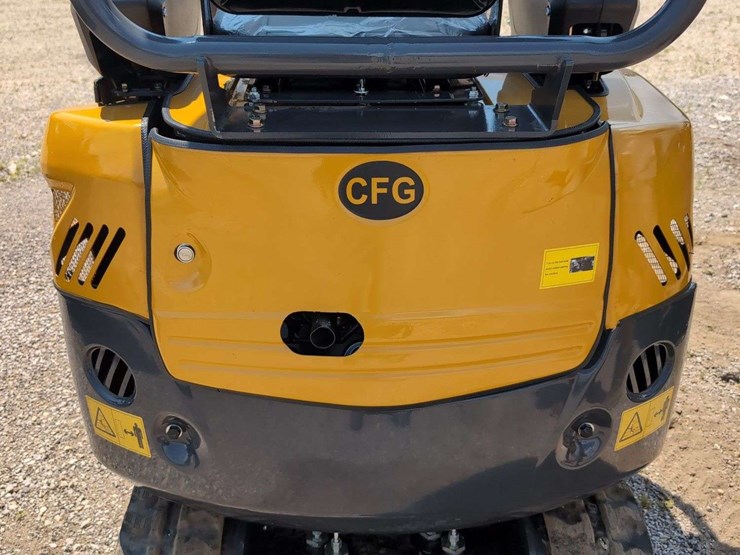 cfg-industries-mini-excavator---qk18r-image-5