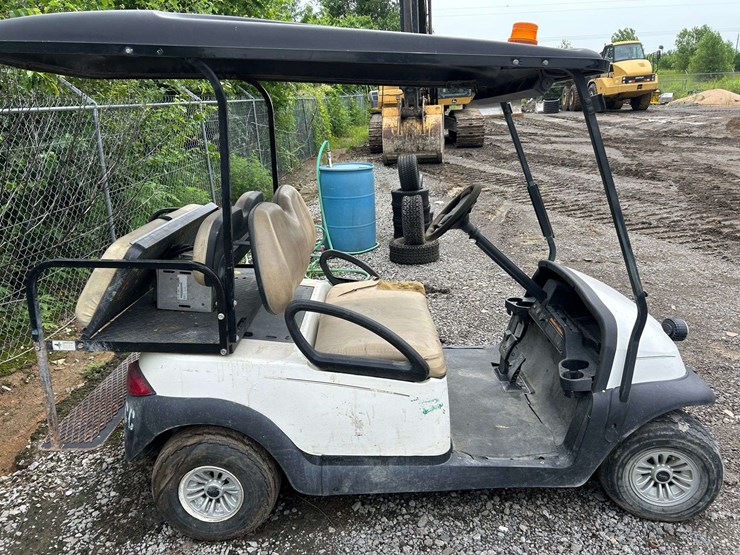 2012-club-car-d1238-president-48-volt-golf-cart-image-5