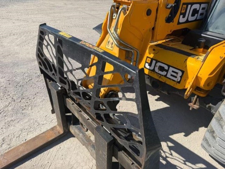 2018-jcb-505-20-image-22