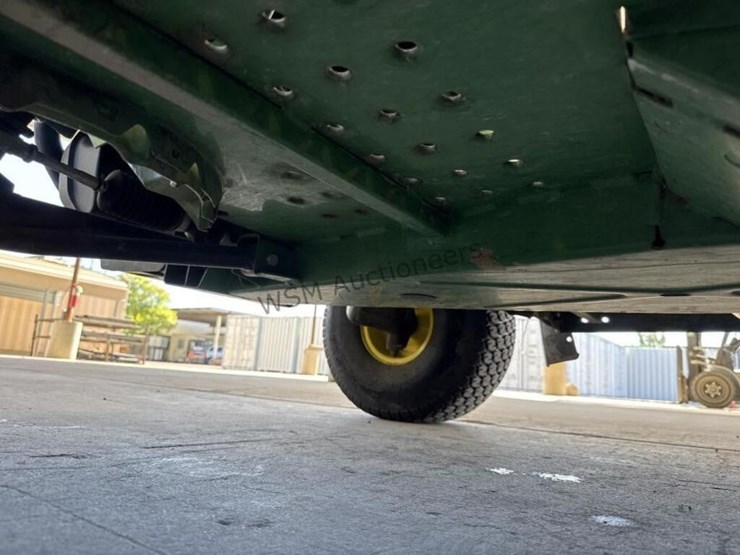 john-deere-gator-image-19