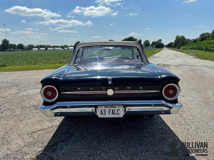 run-#95.1---1963-ford-falcon-futura-convertible-image-7