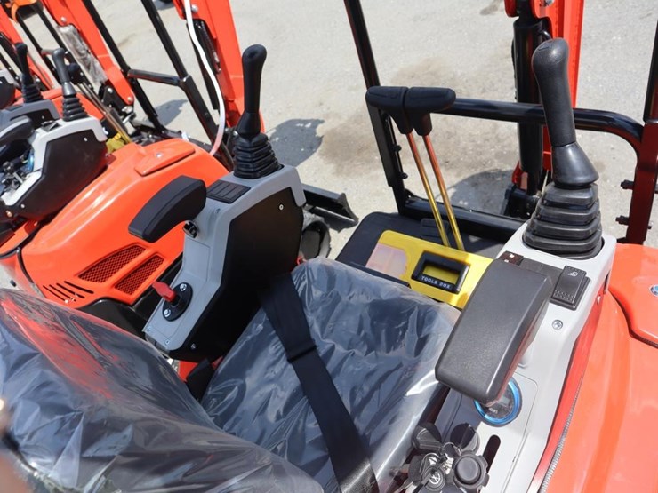 tpm-18hh-mini-excavator-image-11