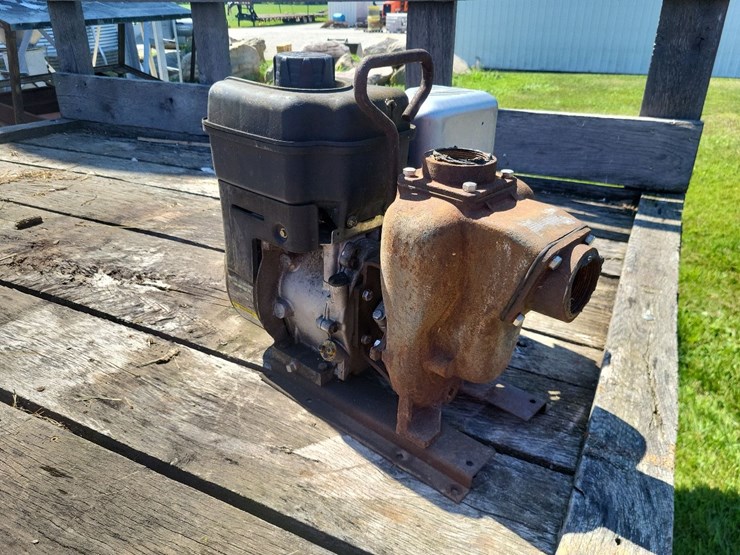 transfer-pump-w/briggs-and-stratton-5.5hp-intek-190-engine-image-1