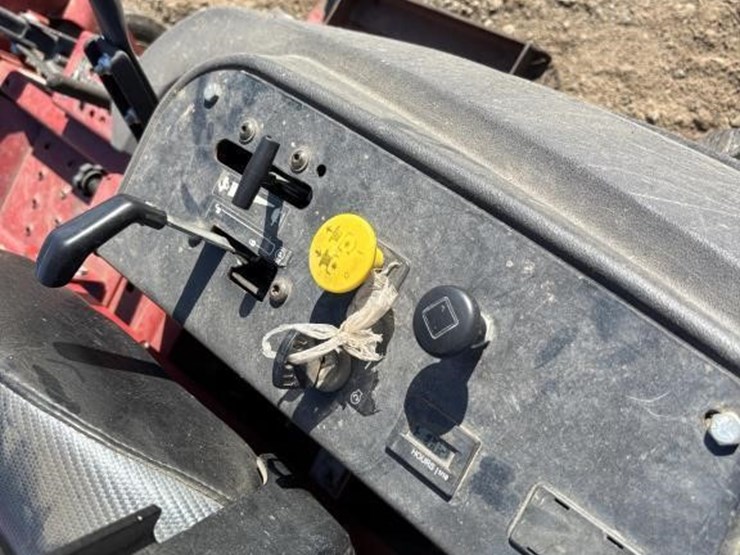 2017-ferris-400s-zero-turn-mower-image-14