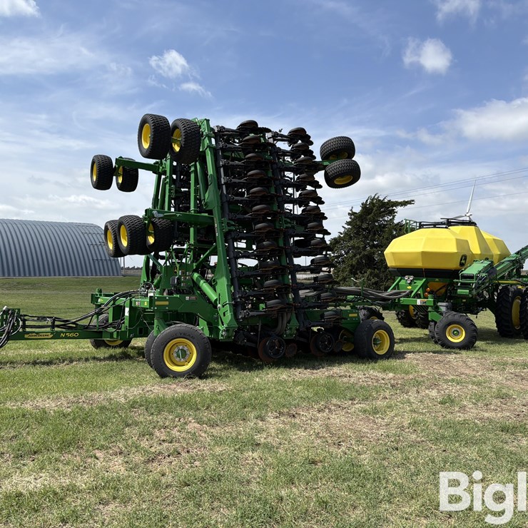 2023 JOHN DEERE N560