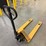 manual-pallet-jack-image-2