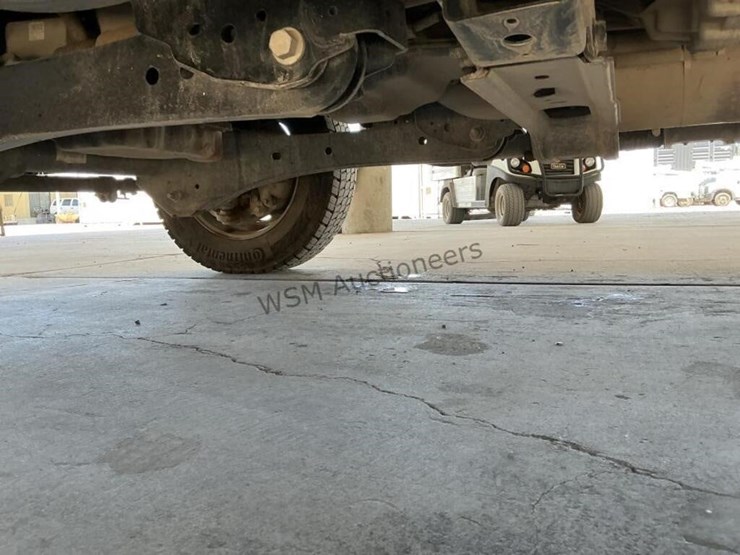 2019-ford-f550-image-32