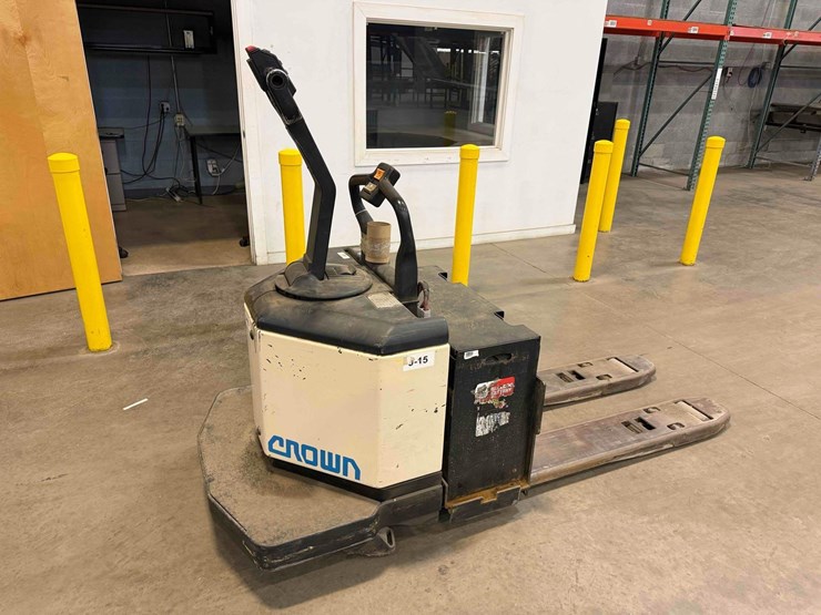 electric-pallet-jack-image-6